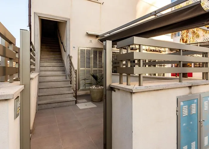 Apartment Castello Playa *