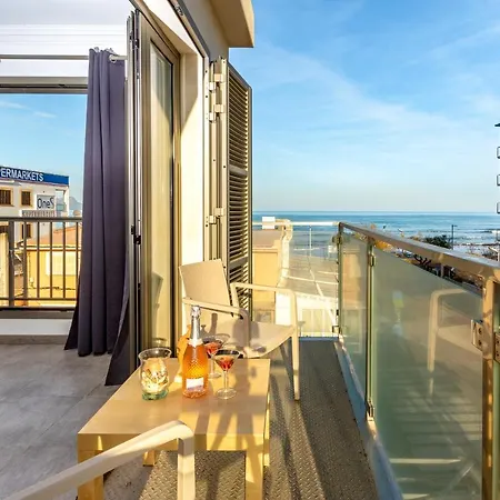 Castello Playa Apartment
